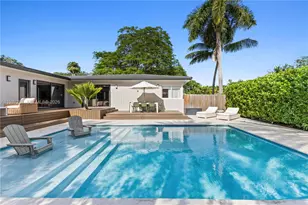 800 NE 72nd St, Miami, FL 33138 - Photo 35