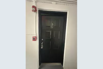 5814 NE 4th Ct #5, Miami, FL 33137 - Photo 7