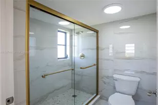 2215 Cypress Island Dr, Pompano Beach, FL 33069 - Photo 11