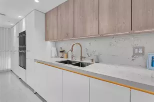 19707 Turnberry Way, Aventura, FL 33180 - Photo 3