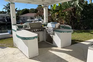 2808 NE 27th St, Fort Lauderdale, FL 33306 - Photo 9