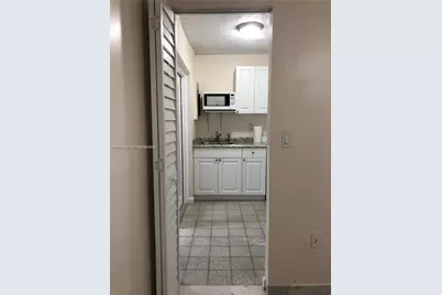 6530 W 2nd Ct #1, Hialeah, FL 33012 - Photo 7