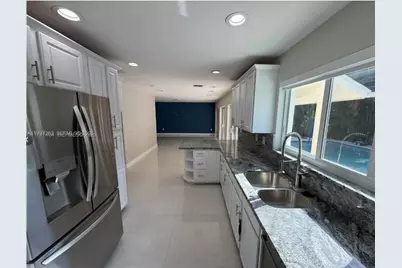 9750 SW 219th St, Cutler Bay, FL 33190 - Photo 25