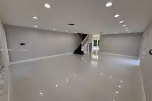 9750 SW 219th St, Cutler Bay, FL 33190 - Photo 23