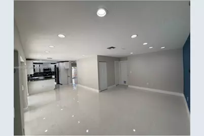 9750 SW 219th St, Cutler Bay, FL 33190 - Photo 27