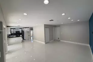 9750 SW 219th St, Cutler Bay, FL 33190 - Photo 27