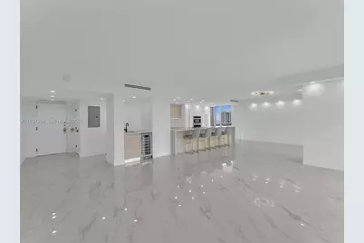 19707 Turnberry Way #25D, Aventura, FL 33180 - Photo 3