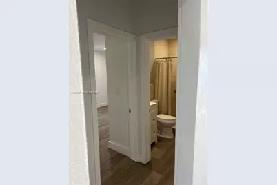 231 SW 51st Pl, Miami, FL 33134 - Photo 9