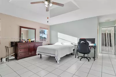 14256 SW 92nd St, Miami, FL 33186 - Photo 27