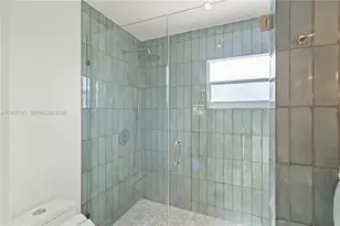 1016 NE 4th Ct., Hallandale Beach, FL 33009 - Photo 25