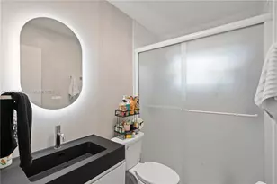1016 NE 4th Ct., Hallandale Beach, FL 33009 - Photo 21