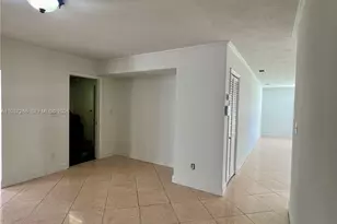 11950 SW 199th St, Miami, FL 33177 - Photo 13