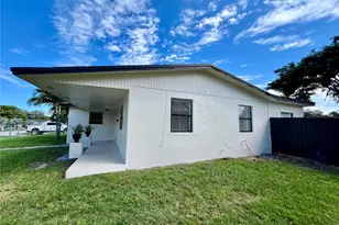 11950 SW 199th St, Miami, FL 33177 - Photo 5