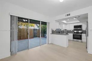 12224 SW 52nd Pl, Cooper City, FL 33330 - Photo 3