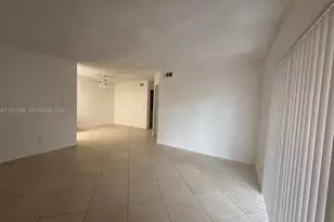 523 Trace Cir, Deerfield Beach, FL 33441 - Photo 5