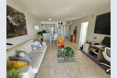 3000 Marcos Dr #P102, Aventura, FL 33160 - Photo 27