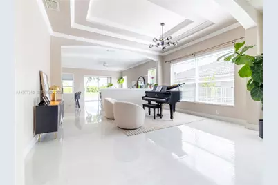 903 NW 167th Ave, Pembroke Pines, FL 33028 - Photo 35