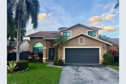 223 SE 8th St #223, Dania Beach, FL 33004 - Photo 1