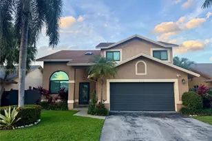 223 SE 8th St, Dania Beach, FL 33004 - Photo 1