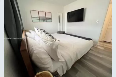 1542 NW 35th St #2, Miami, FL 33142 - Photo 7