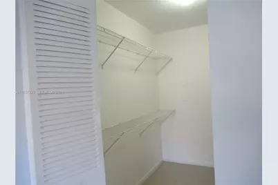 8100 Geneva Ct #243, Doral, FL 33166 - Photo 9