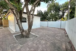 1211 W 34th St, Hialeah, FL 33012 - Photo 25
