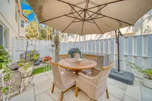 7785 NW 22nd Ct, Pembroke Pines, FL 33024 - Photo 23