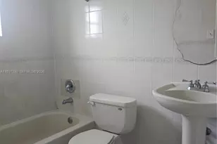 8521 SW 137th Ave, Miami, FL 33183 - Photo 15