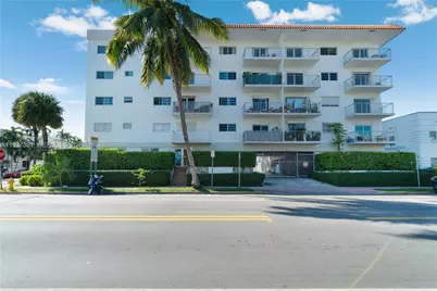 1428 Euclid Ave #404, Miami Beach, FL 33139 - Photo 3