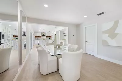13000 SW 69th Ct, Pinecrest, FL 33156 - Photo 13