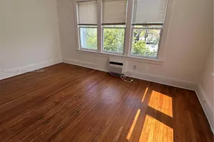 529 NE 66th St, Miami, FL 33138 - Photo 3