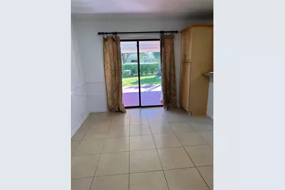 9840 SW 163rd St, Miami, FL 33157 - Photo 5