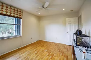 13174 NW 9th Ct, Pembroke Pines, FL 33028 - Photo 37