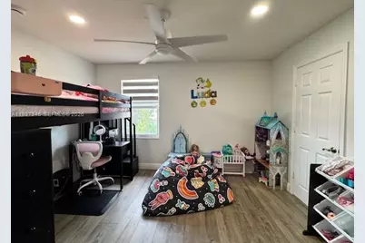 19232 N Gardenia Ave #19232, Weston, FL 33332 - Photo 23