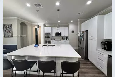 19232 N Gardenia Ave #19232, Weston, FL 33332 - Photo 13