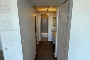 16740 NE 9th Ave, North Miami Beach, FL 33162 - Photo 13