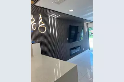 2041 NW 30th Way, Fort Lauderdale, FL 33311 - Photo 5