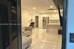 2041 NW 30th Way, Fort Lauderdale, FL 33311 - Photo 3