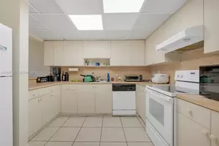 6940 Miami Gardens Dr, Hialeah, FL 33015 - Photo 5