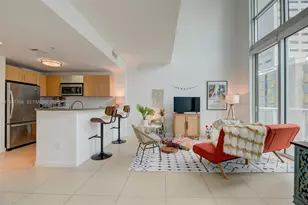 300 S Biscayne Blvd, Miami, FL 33131 - Photo 11