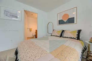 300 S Biscayne Blvd, Miami, FL 33131 - Photo 17