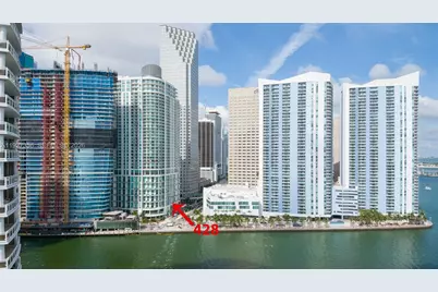 300 S Biscayne Blvd #L-428, Miami, FL 33131 - Photo 29