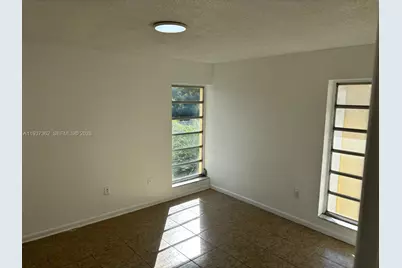 12035 NE 2nd Ave #A421, North Miami, FL 33161 - Photo 9