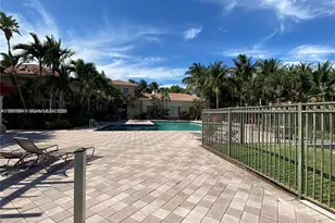 2493 Centergate Dr, Miramar, FL 33025 - Photo 25