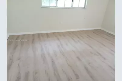 2493 Centergate Dr #204, Miramar, FL 33025 - Photo 11