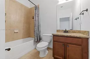 1228 SW 147th Ave, Pembroke Pines, FL 33027 - Photo 19