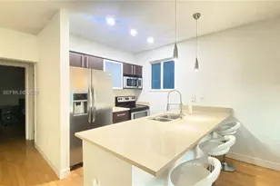 7171 Bay Dr, Miami Beach, FL 33141 - Photo 7