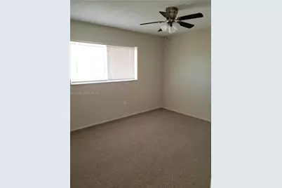 1075 NE Miami Gardens Dr #509, Miami, FL 33179 - Photo 7