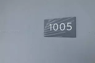 16385 Biscayne Blvd, North Miami Beach, FL 33160 - Photo 1