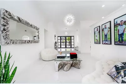 9701 SW 56th Ter, Miami, FL 33173 - Photo 13